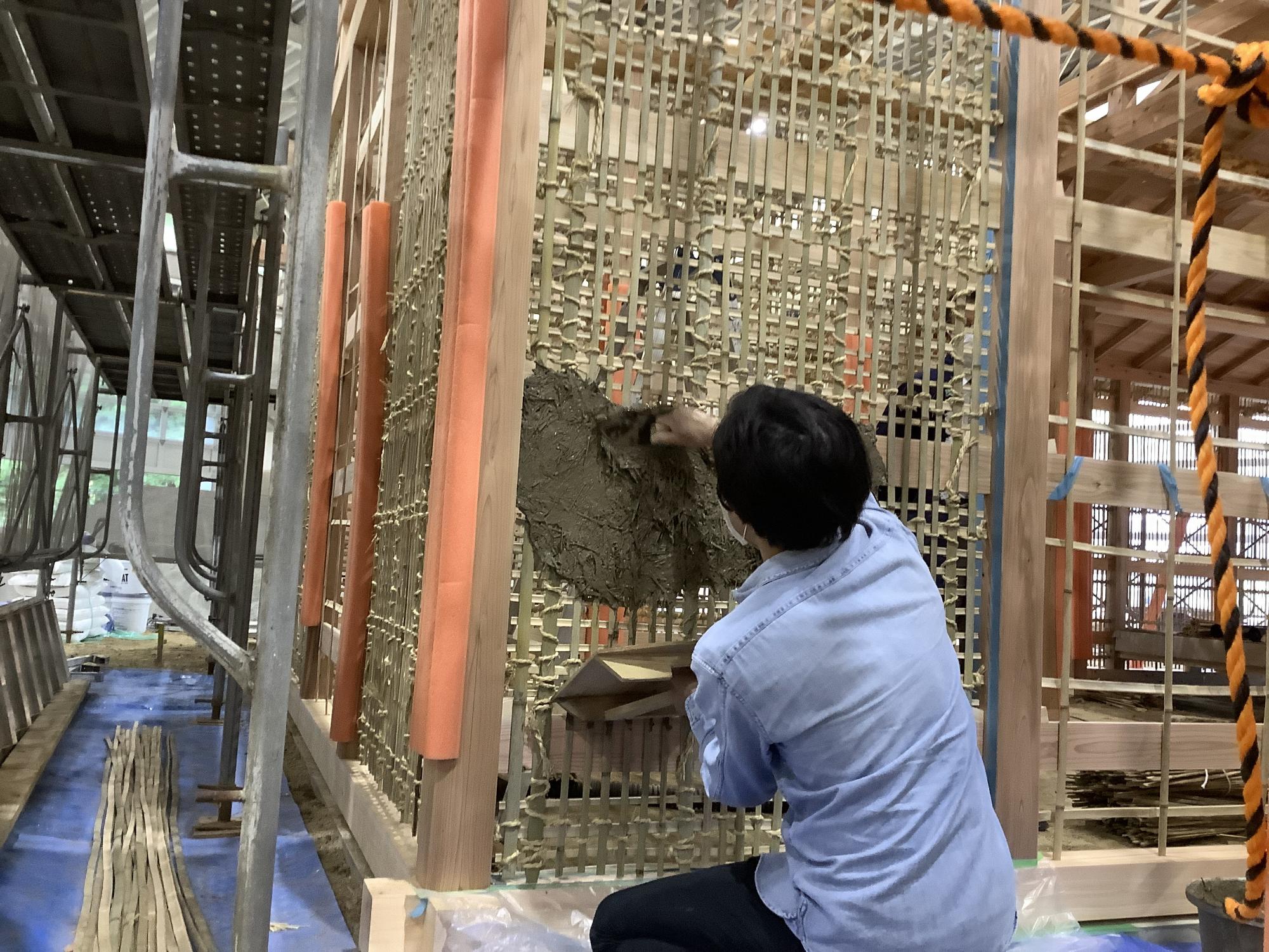 土壁塗り実演