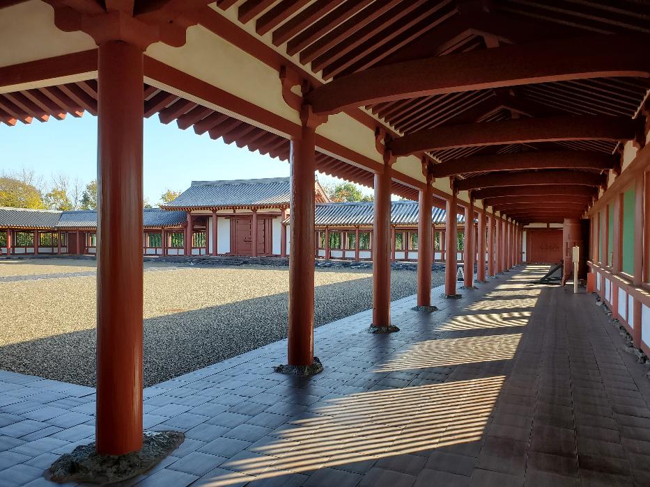 史跡上総国分尼寺跡復元回廊