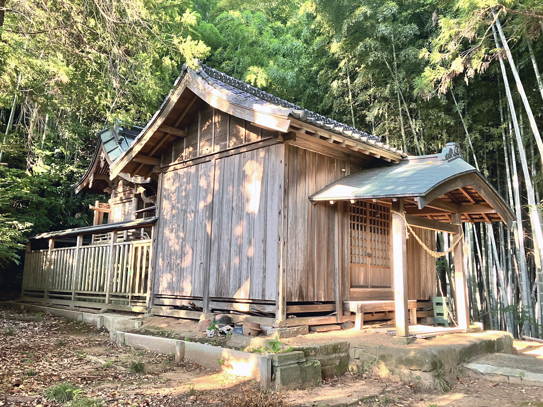 十二社神社