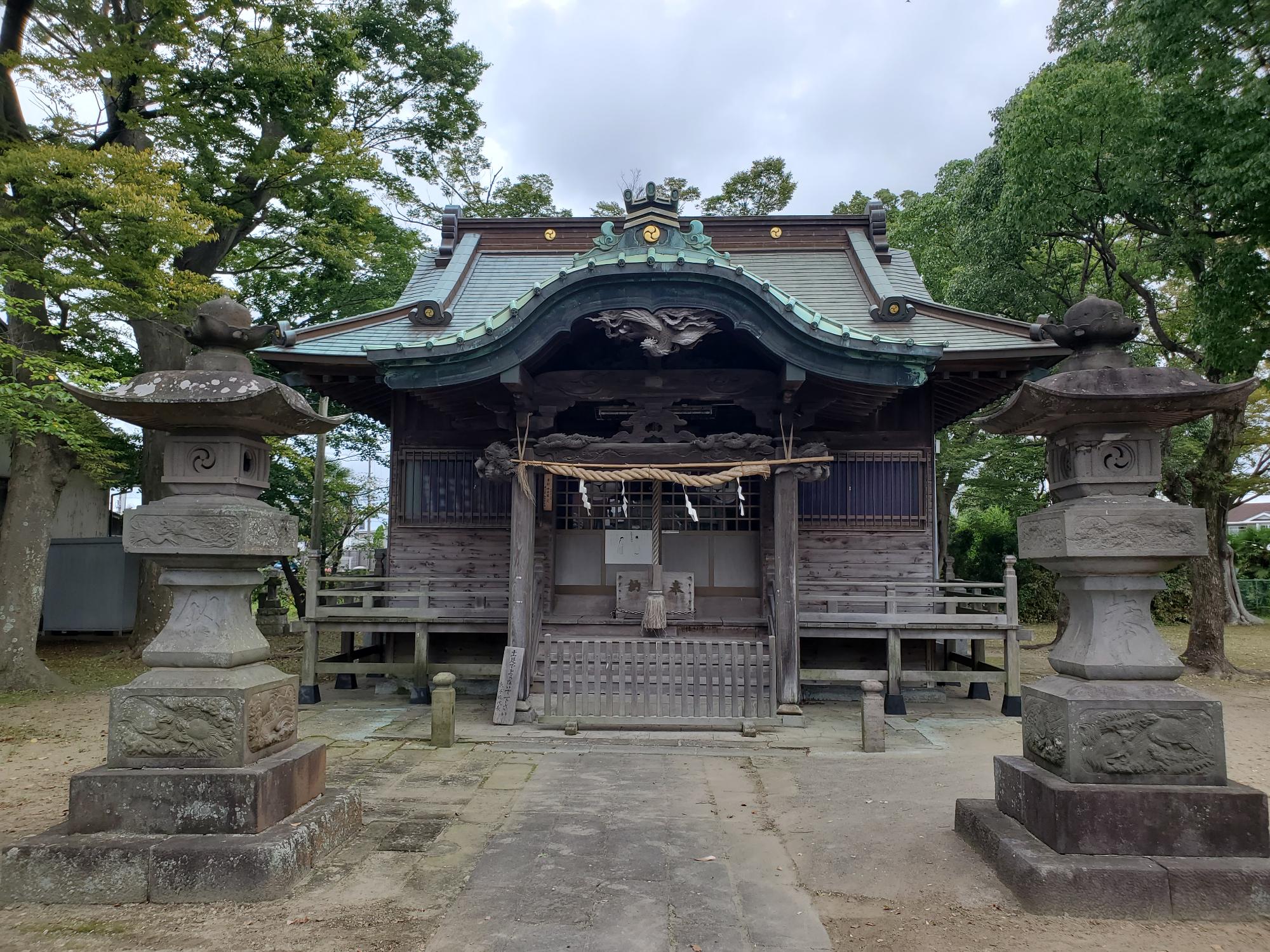 鷲神社の社殿
