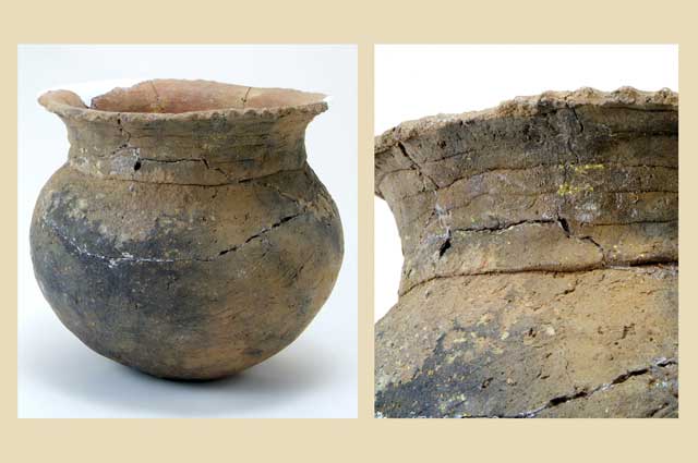南中台遺跡で出土した地方(じかた)の甕形土器（弥生土器）の全身写真（左側）と上部拡大写真（右側）の一枚写真
