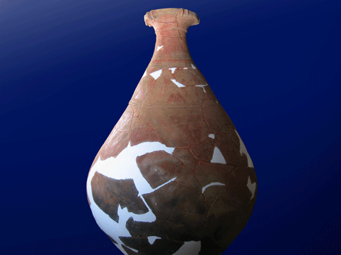 下側が丸く膨らみ、上部が細くなっている壺の形で、赤茶色がところどころ剥げて白い部分が見えている土器の写真