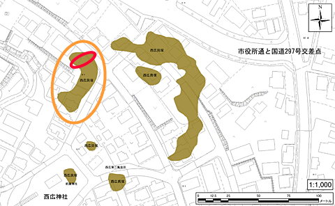 赤印とオレンジ印で示された、現在は貝層はほぼ湮滅した西広貝塚周辺地形図と貝層分布範囲の地形図